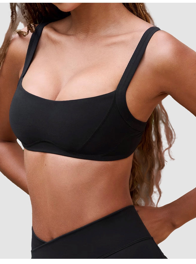 Cross-Waist Shorts & l Back Sports Bra