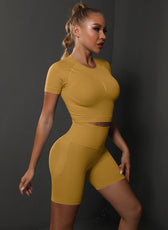 Two-Piece Set – High Elastic Peach Hip Short Sleeve Top & Shorts