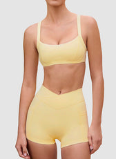 Cross-Waist Shorts & l Back Sports Bra