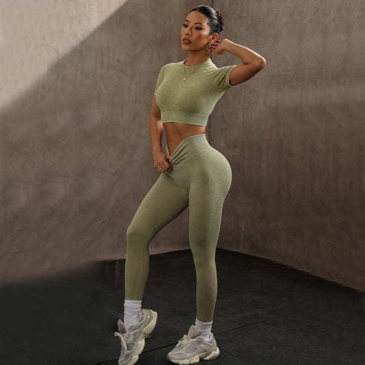 Short Sleeve Crop Top & High-Waist Hip-Lift Leggings