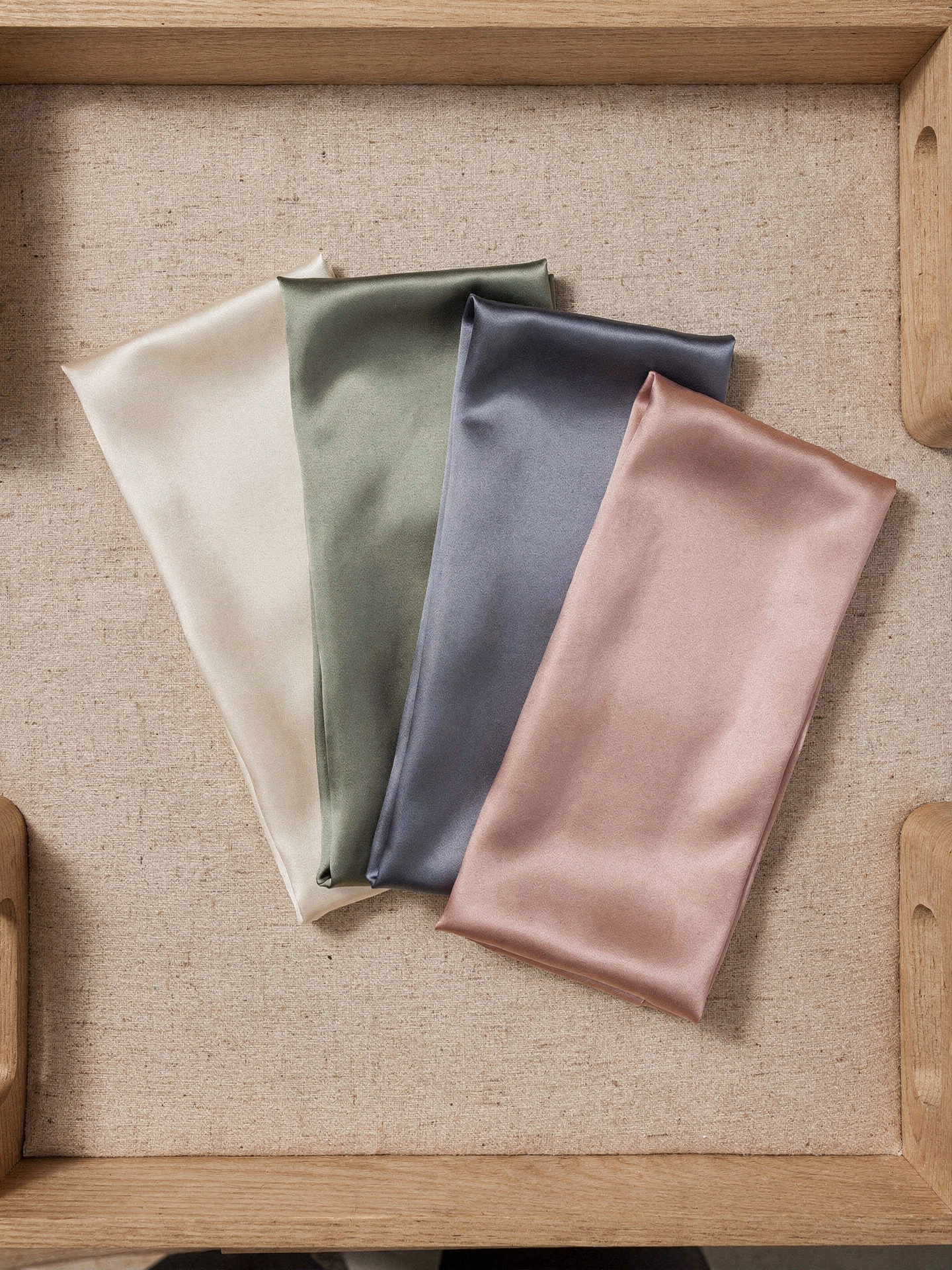 Mulberry silk pillowcase color range