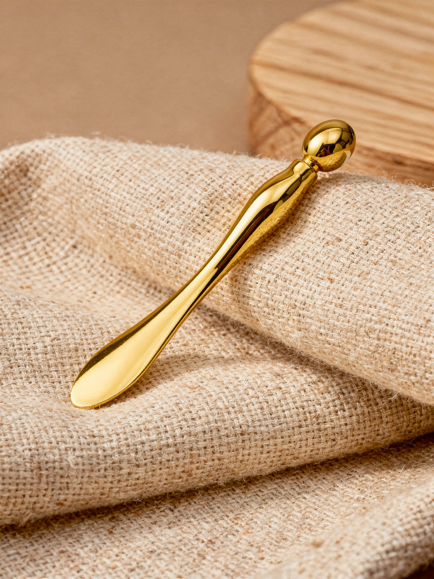 Metal Eye Cream Massage Stick - Gold finish