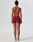 Strappy Back Sports Bra for Women - Seamless Quick-Dry Workout Bra