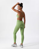 Strappy Back Sports Bra for Women - Seamless Quick-Dry Workout Bra