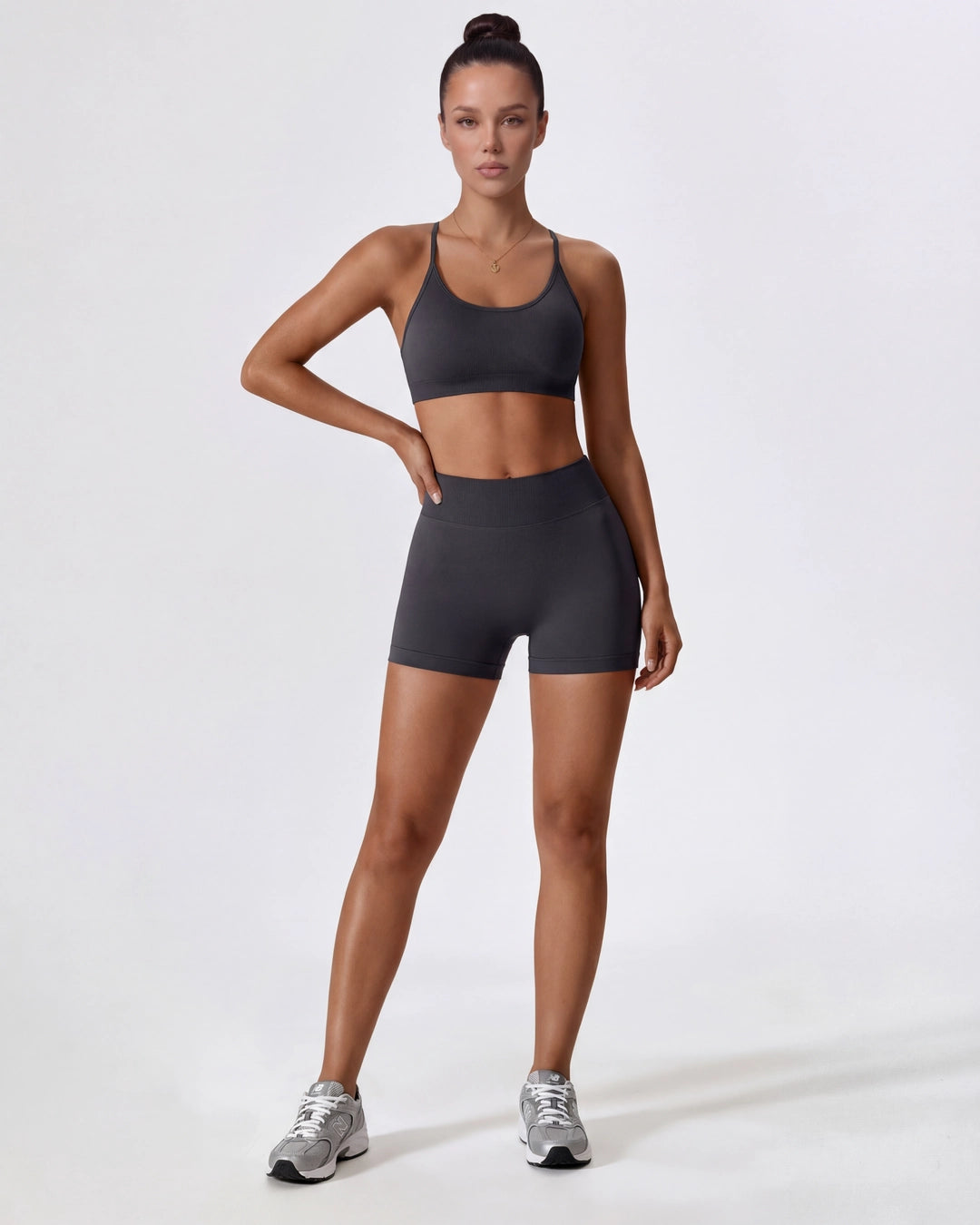 Strappy Back Sports Bra for Women - Seamless Quick-Dry Workout Bra