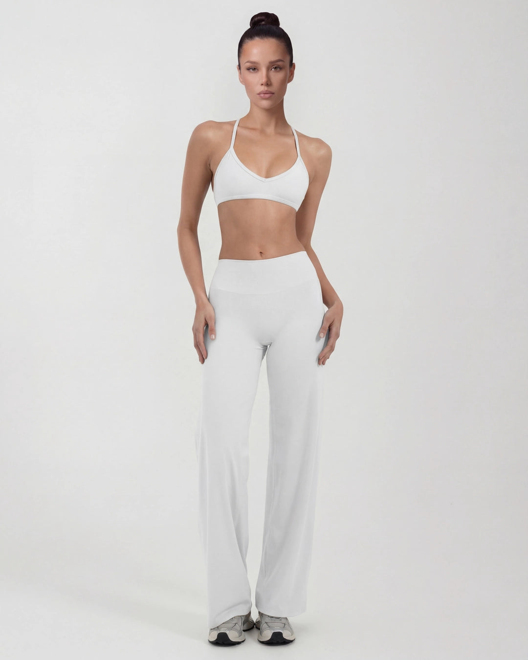 S / White