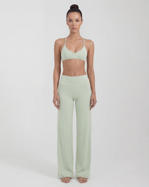 Wireless Sports Bra & Wide Leg Pants Set