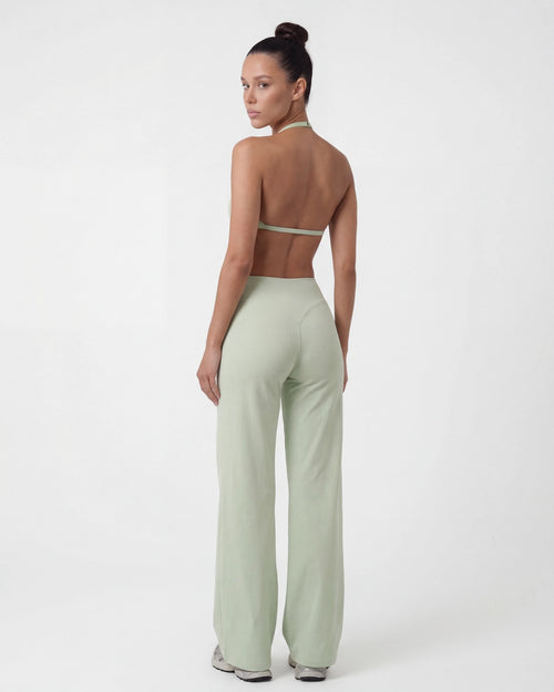 Wireless Sports Bra & Wide Leg Pants Set