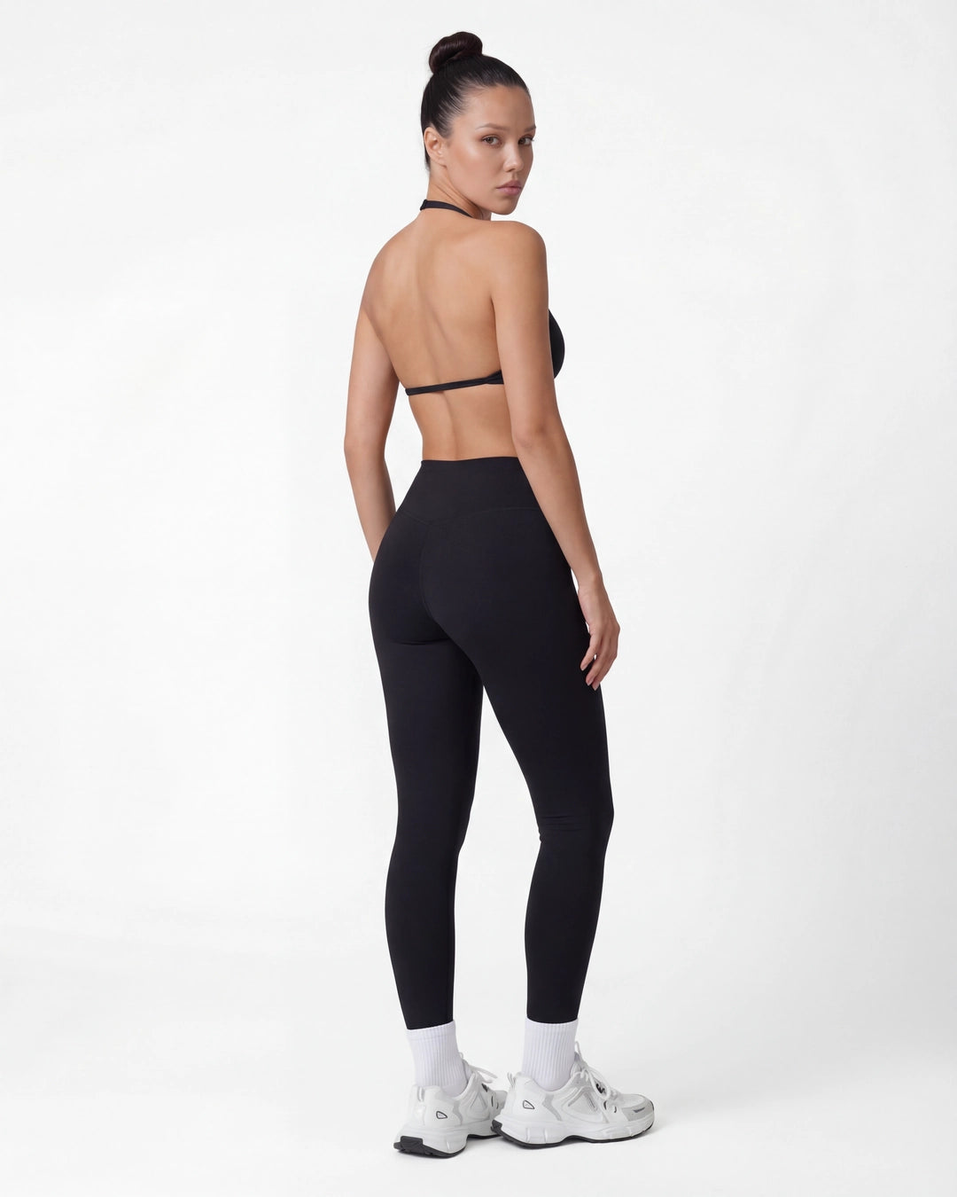 Open-Back Wireless Sports Bra & Leggings Set