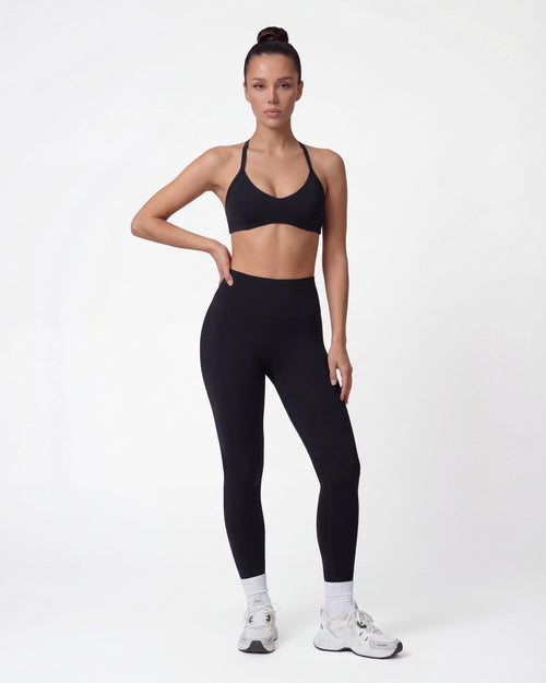Open-Back Wireless Sports Bra & Leggings Set