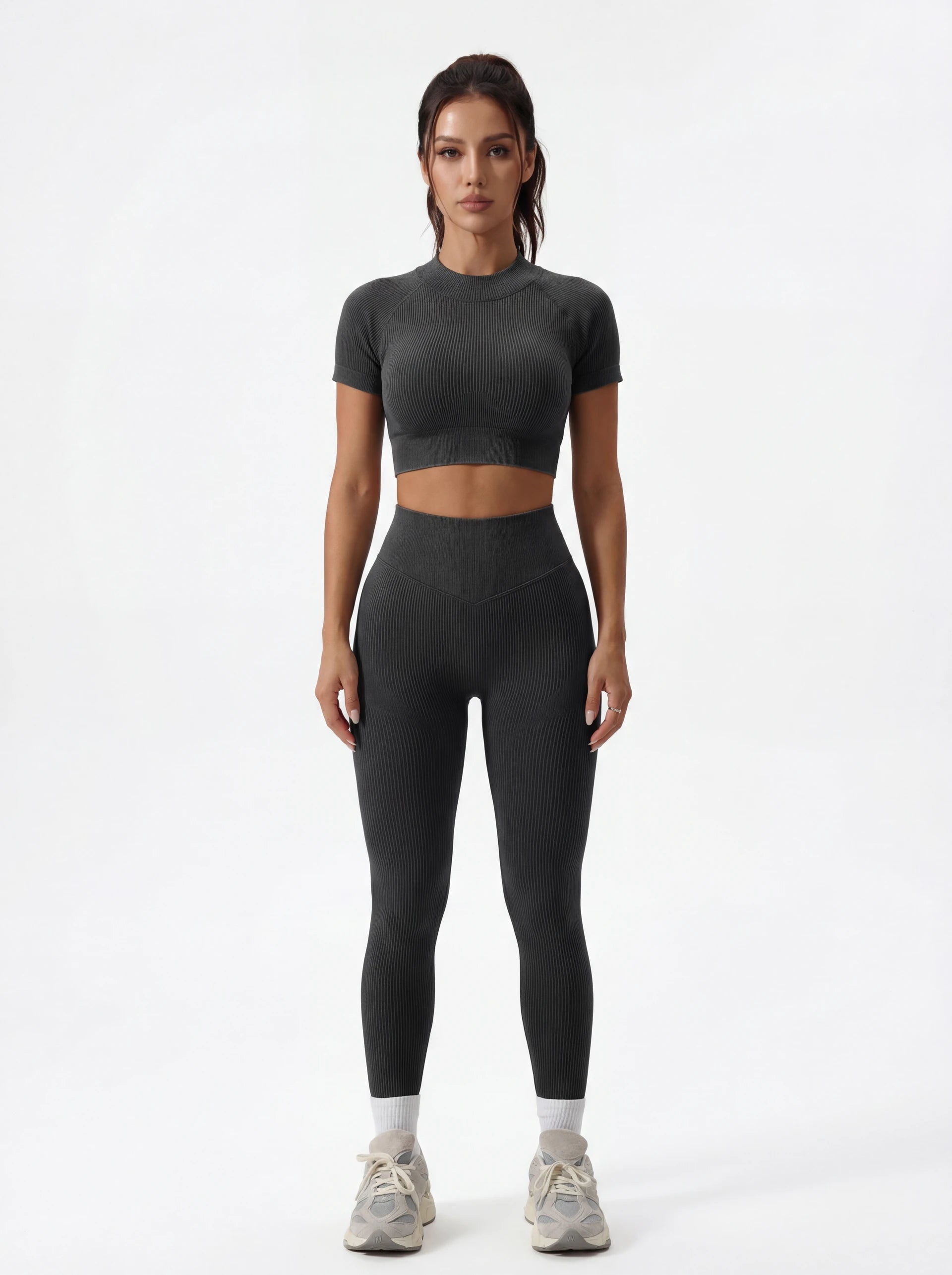 Matte black / Short sleeve / S